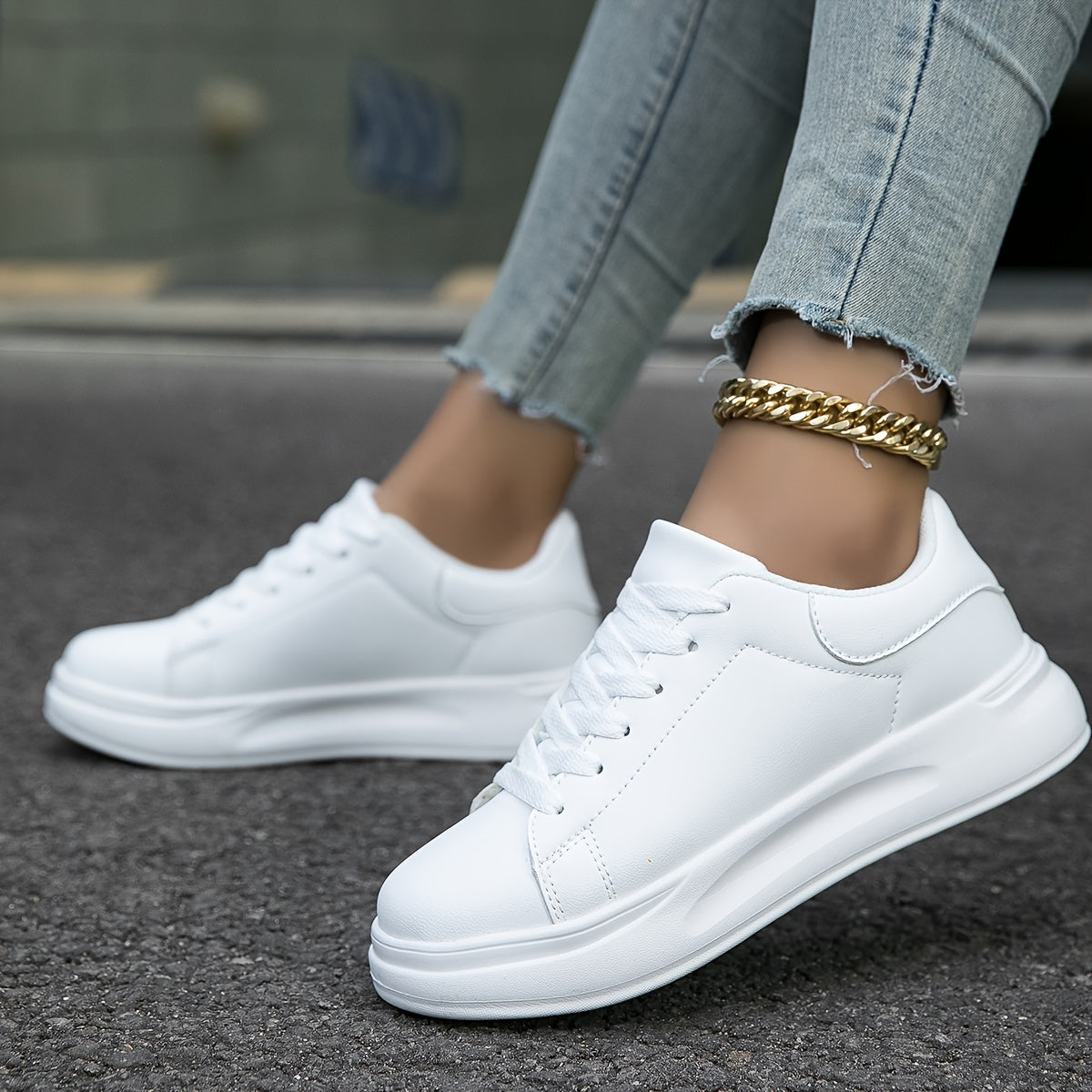 Romy – Λευκά Δερμάτινα Σνίκερ σε Καθαρό Look