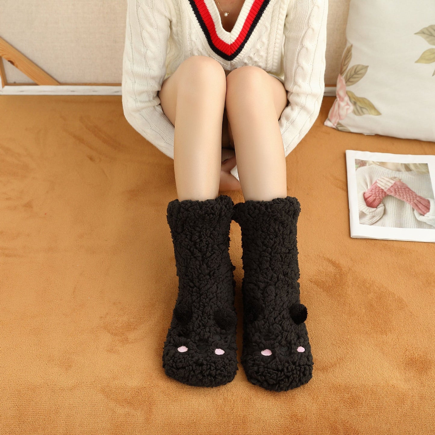 Bethany - Στιλάτο Δάπεδο συν Βελούδινες Κάλτσες για Γυναίκες