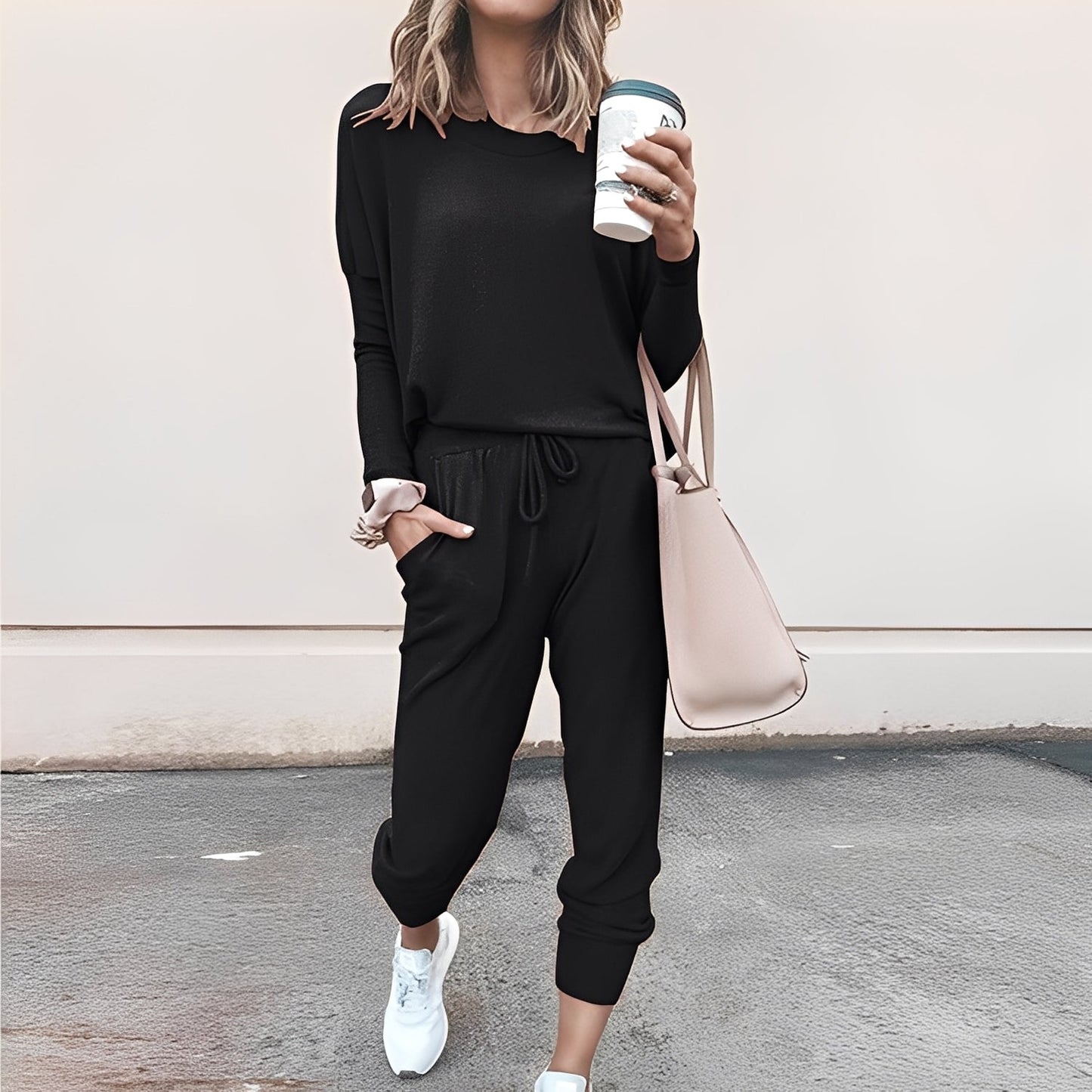 Danielle - Καθημερινός, χαλαρός προπονητικός για γυναίκες