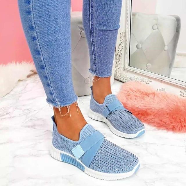 Ines – Slip-On Sneakers με κλείστρου κλείσμα