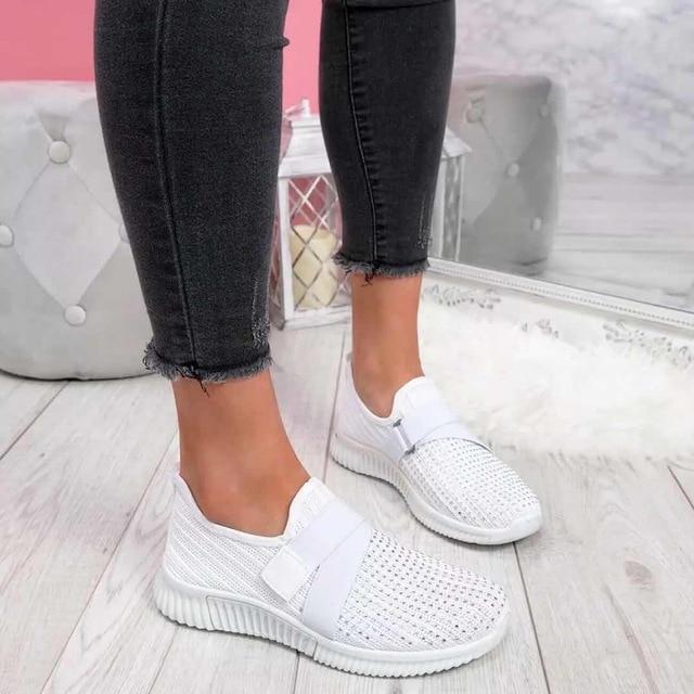 Ines – Slip-On Sneakers με κλείστρου κλείσμα