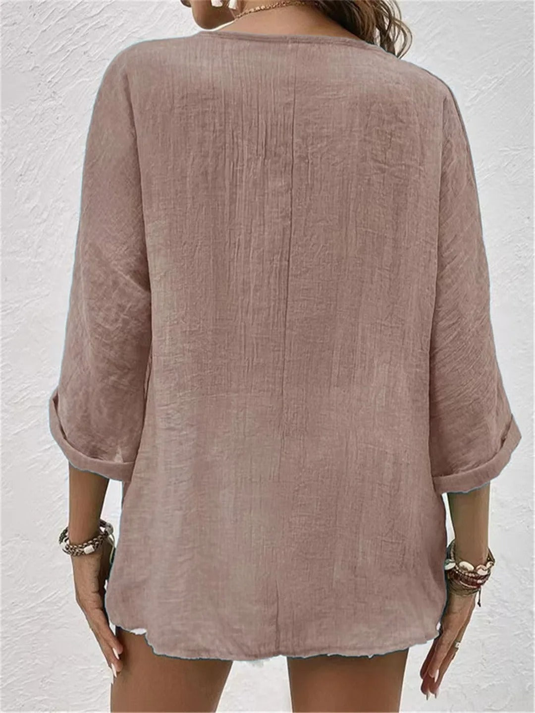 Fayo - Easy blouse with V-neck and buttons