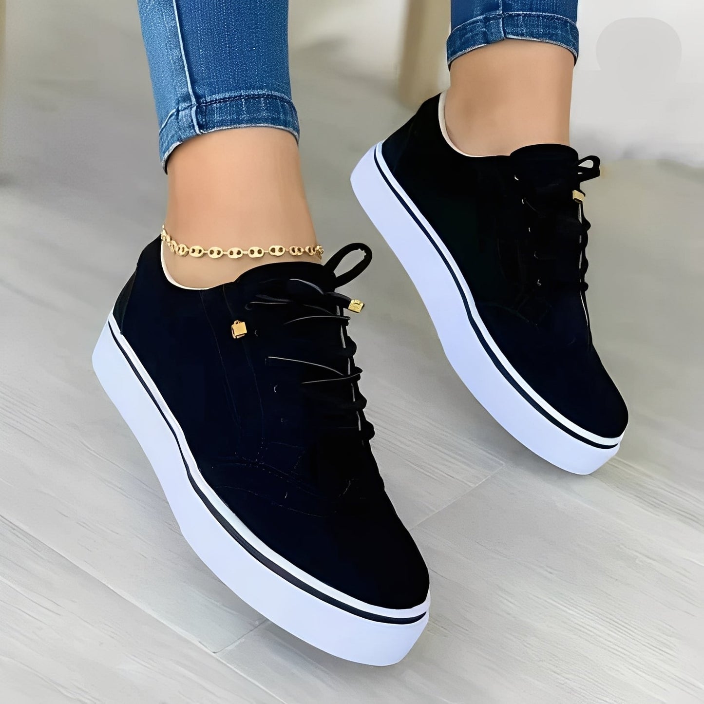 Elfleda - Stylish, comfortable sneakers for women