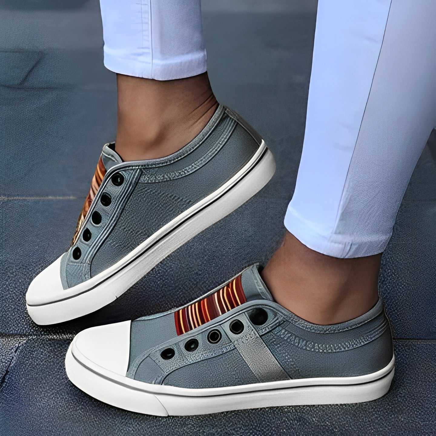 Delphia - Everyday Canvas Shoes for Women