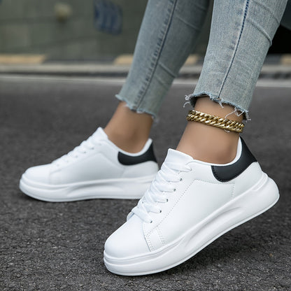 Romy – White Leather Sneakers in a Clean Look