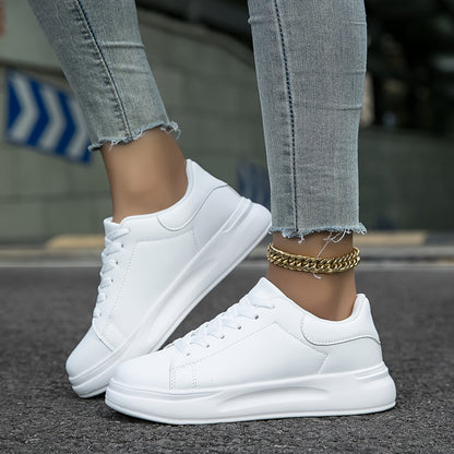 Romy – White Leather Sneakers in a Clean Look