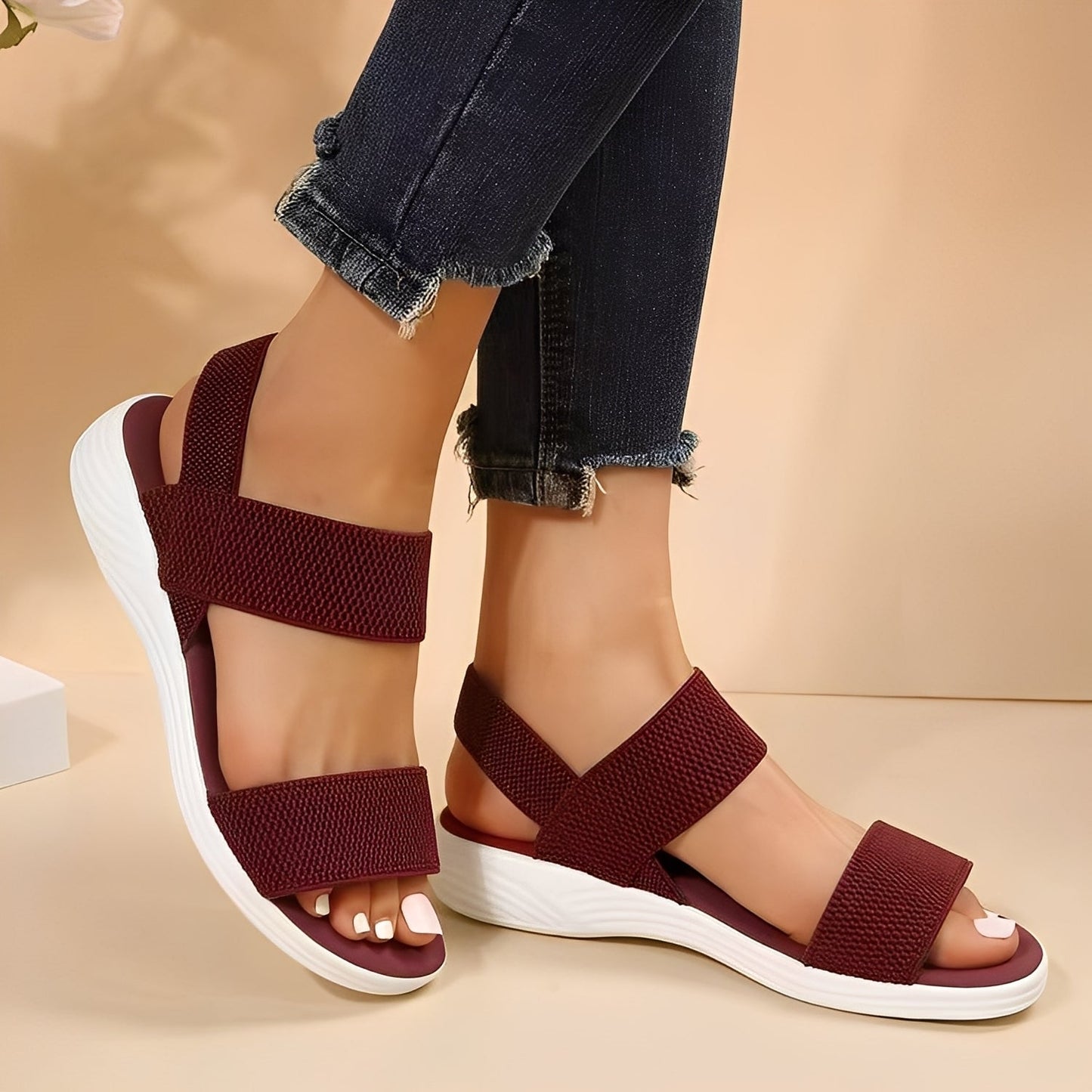 Jessika - Everyday flat flip-flops made of Flyknit for women