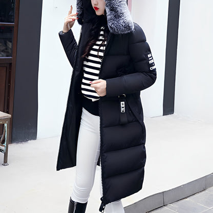 Rowina - Stylish, sleeveless cloak with fur collar for women