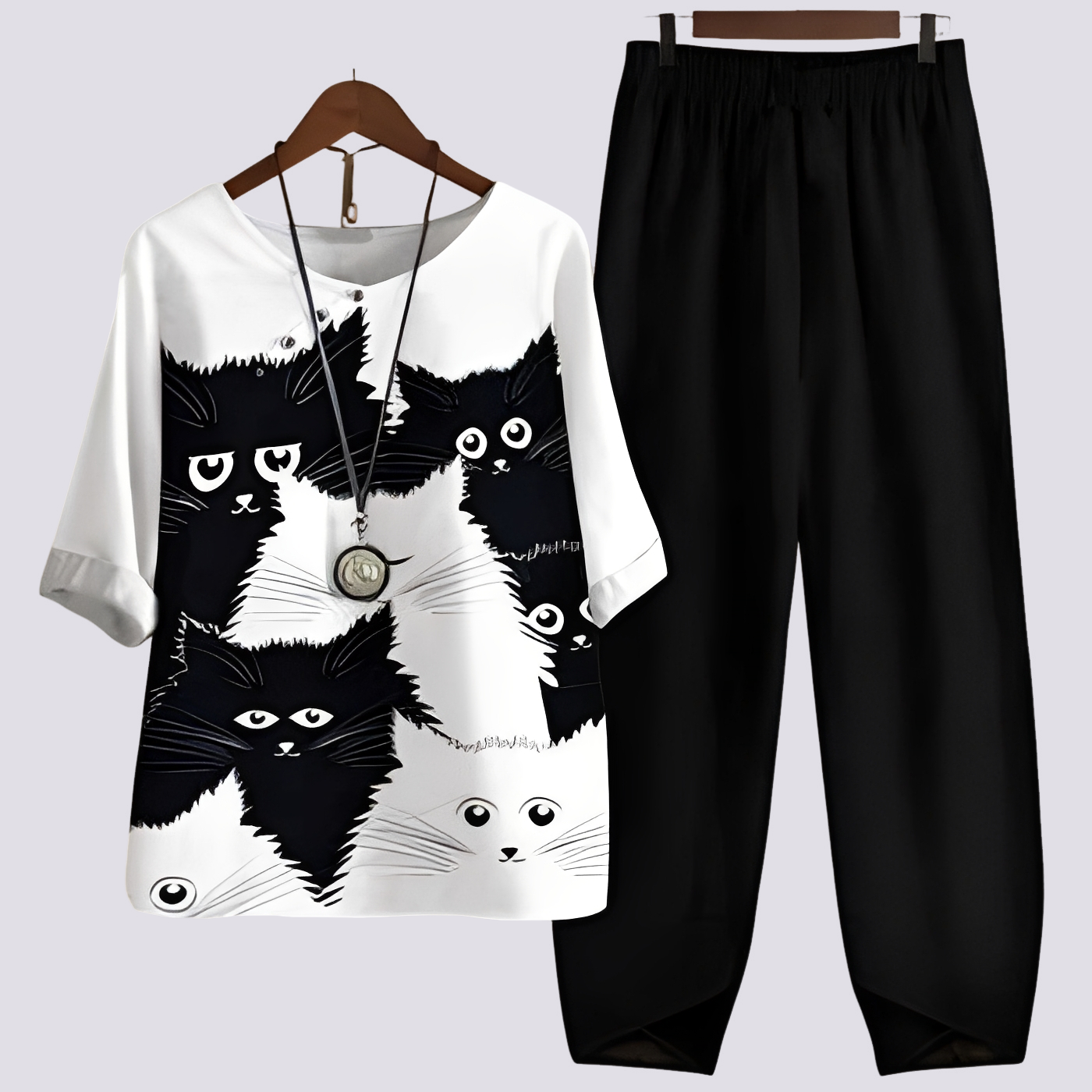 Jodie - Stylish, comfortable set with print for women