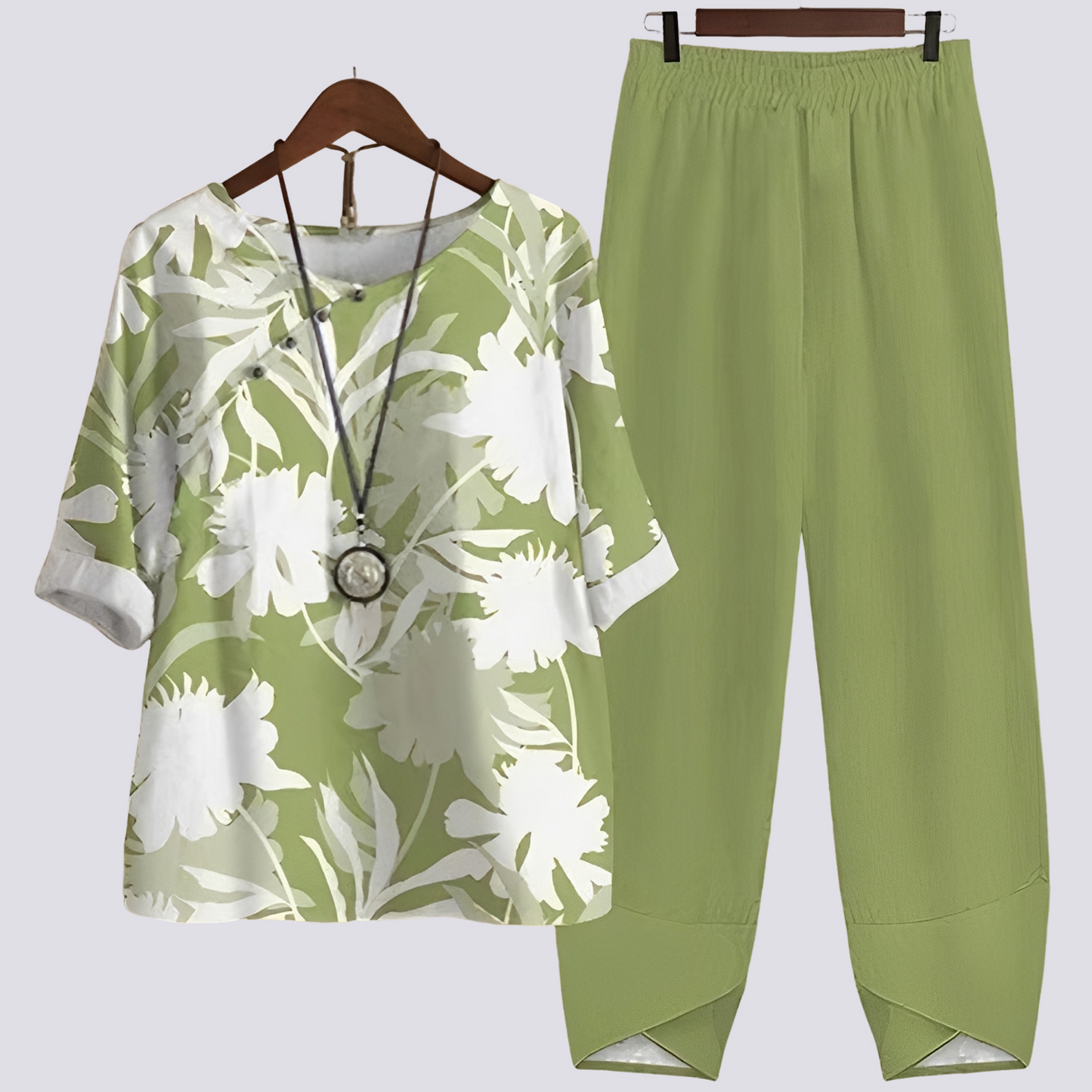 Jodie - Stylish, comfortable set with print for women