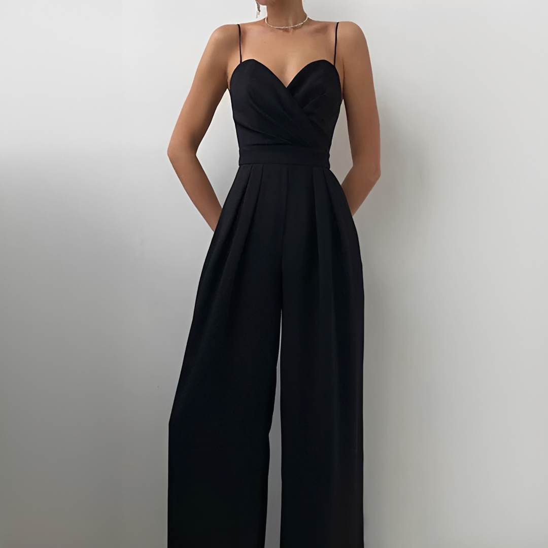 Quinnie - Elegant and chic jumpsuit for women