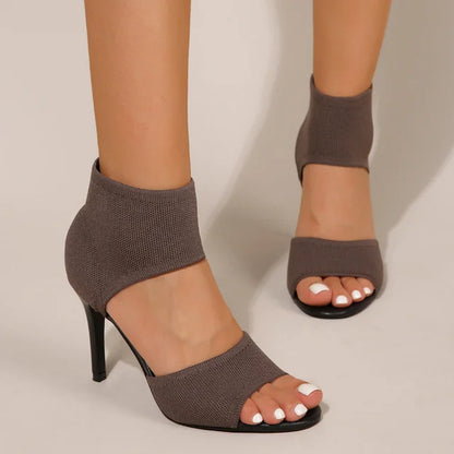 Emilia – Orthopedic Shoes with Heel