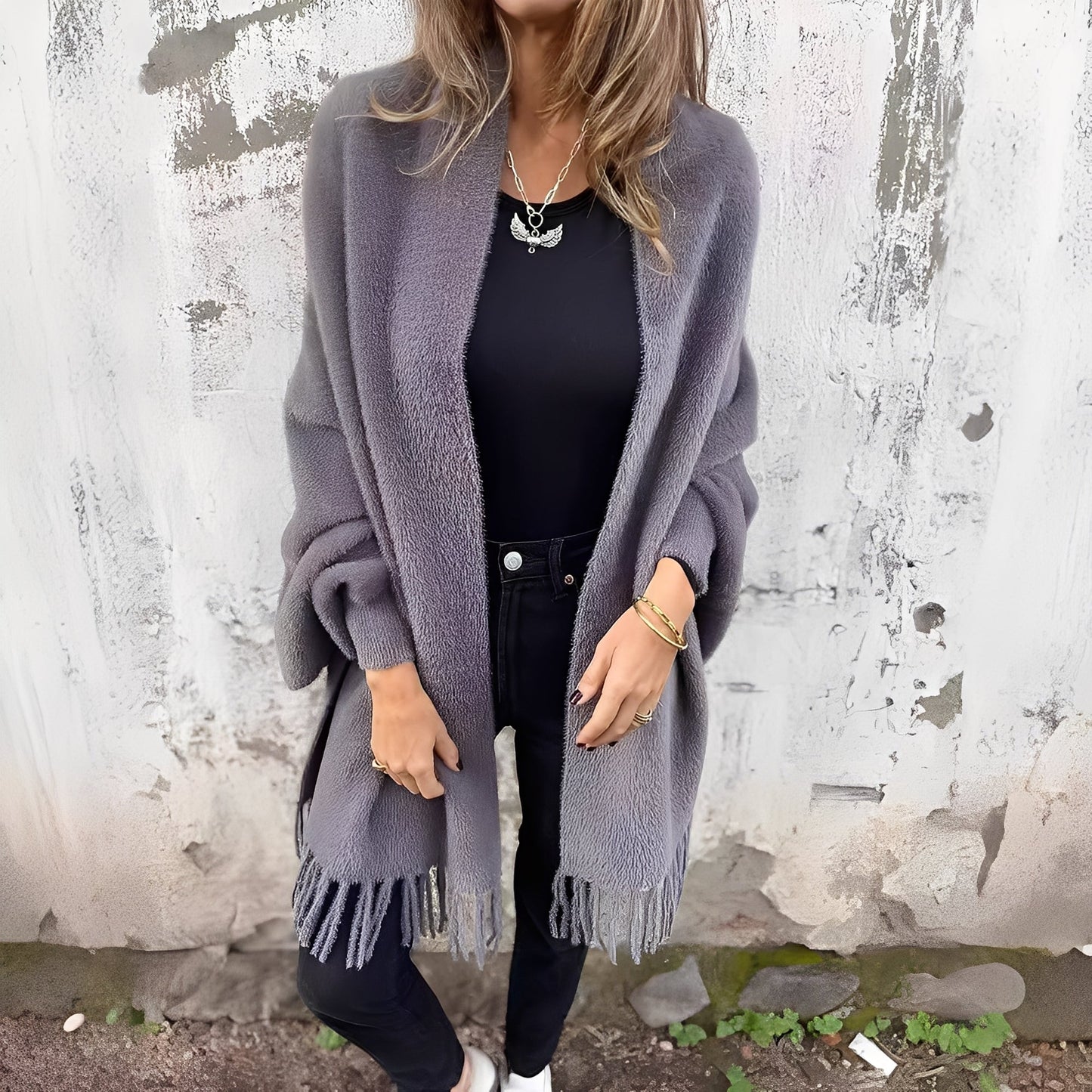 Bethney - Stylish, loosely knitted cardigan for women