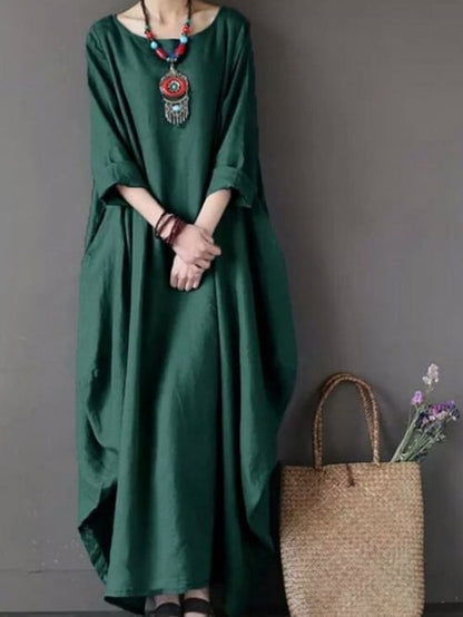 Mikaela - Flattering and Versatile Dress