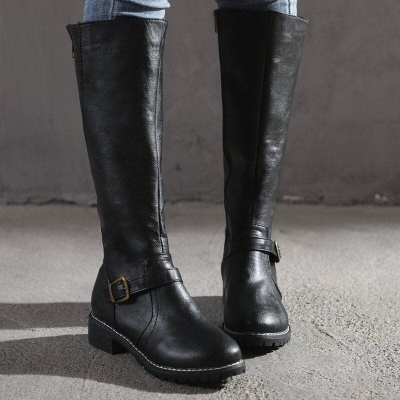 Marisa – Leather boot with block heel