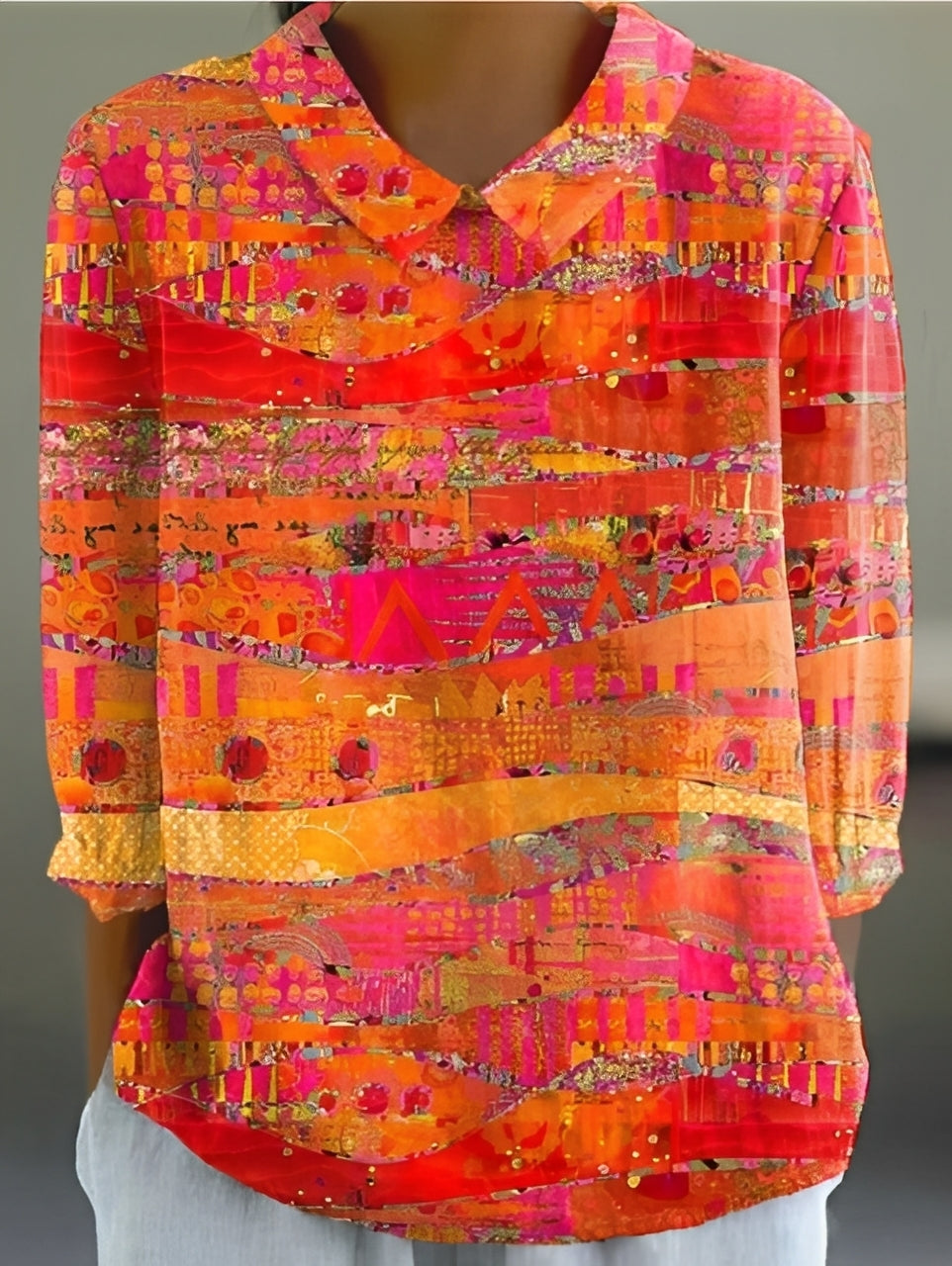 Alfie - Trendy, loose-fitting printed shirt for women