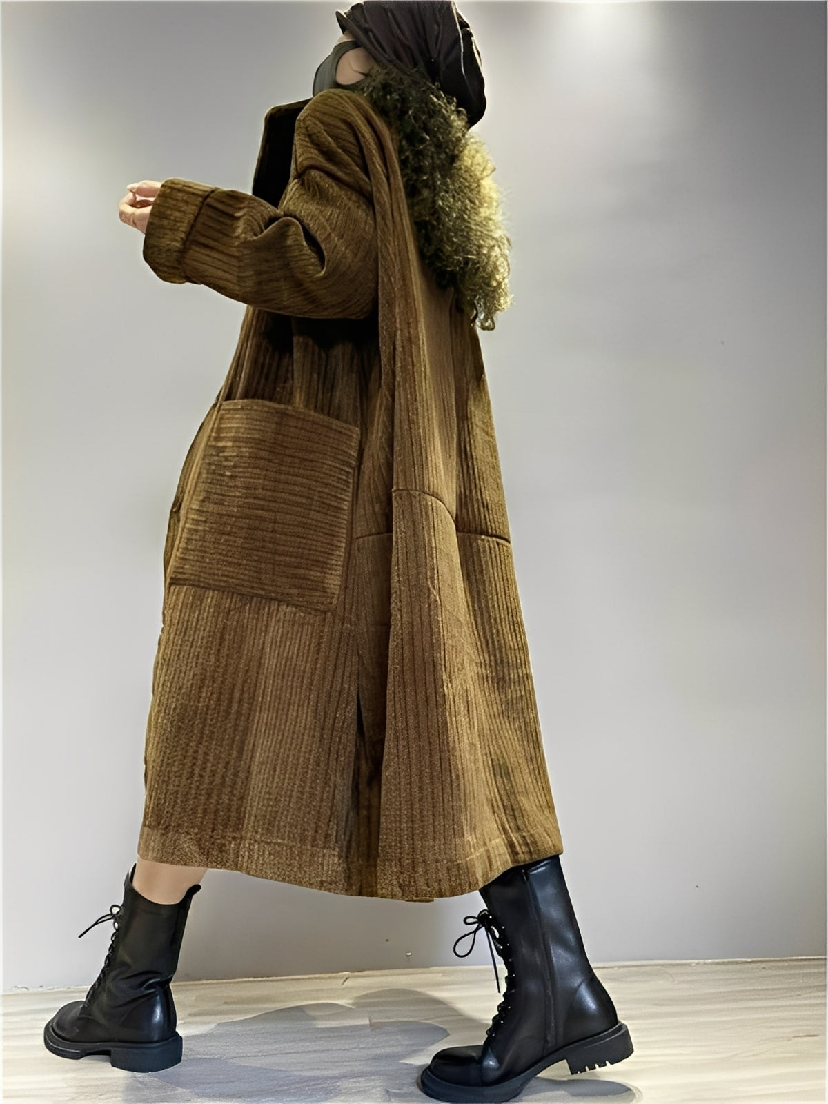 Alethea - Relaxed long corduroy jacket with pockets for women