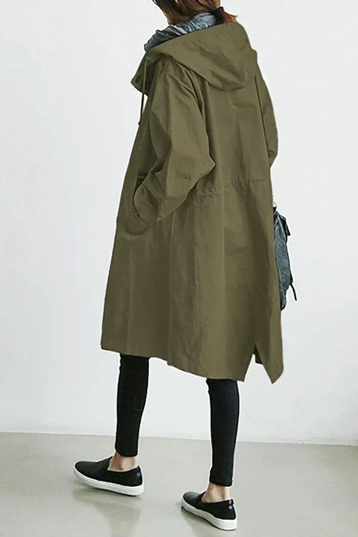Mara – Waterproof trenchcoat with hood for rainy days