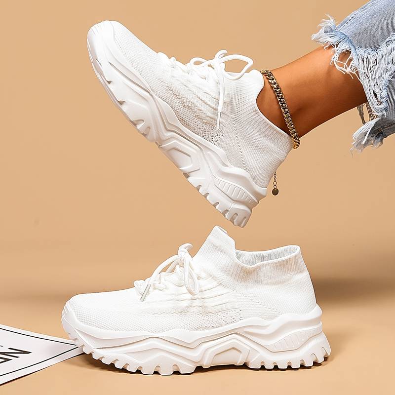 Ines – Orthopedic Shoes with Foot Support
