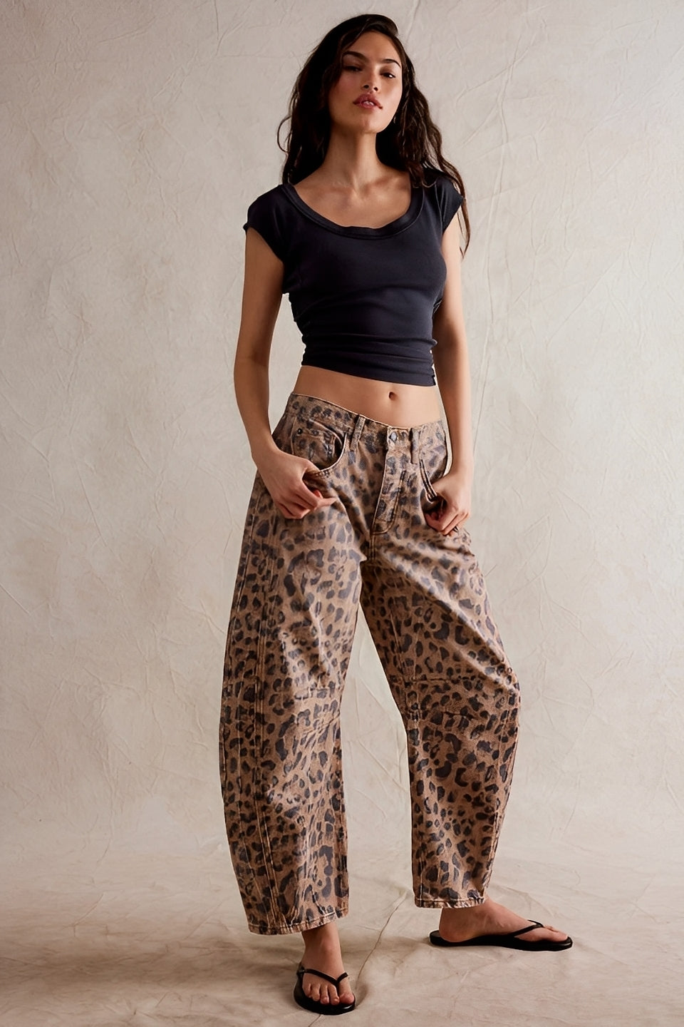 Adrienne - Κλασικές ευρύς κόψα Barrel-τζιν για γυναίκες