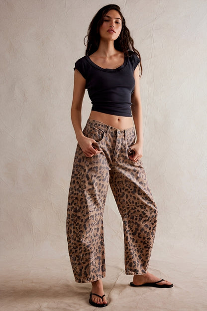 Adrienne - Κλασικές ευρύς κόψα Barrel-τζιν για γυναίκες