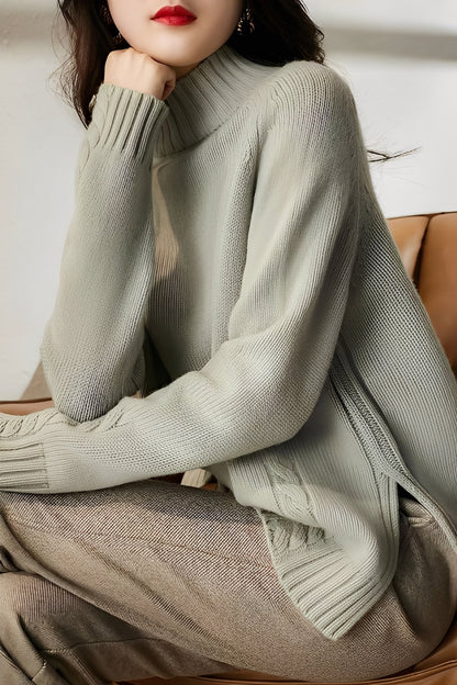 Karolyn - Απλός, στενά κομμένος πλεκτός πουλόβερ για γυναίκες