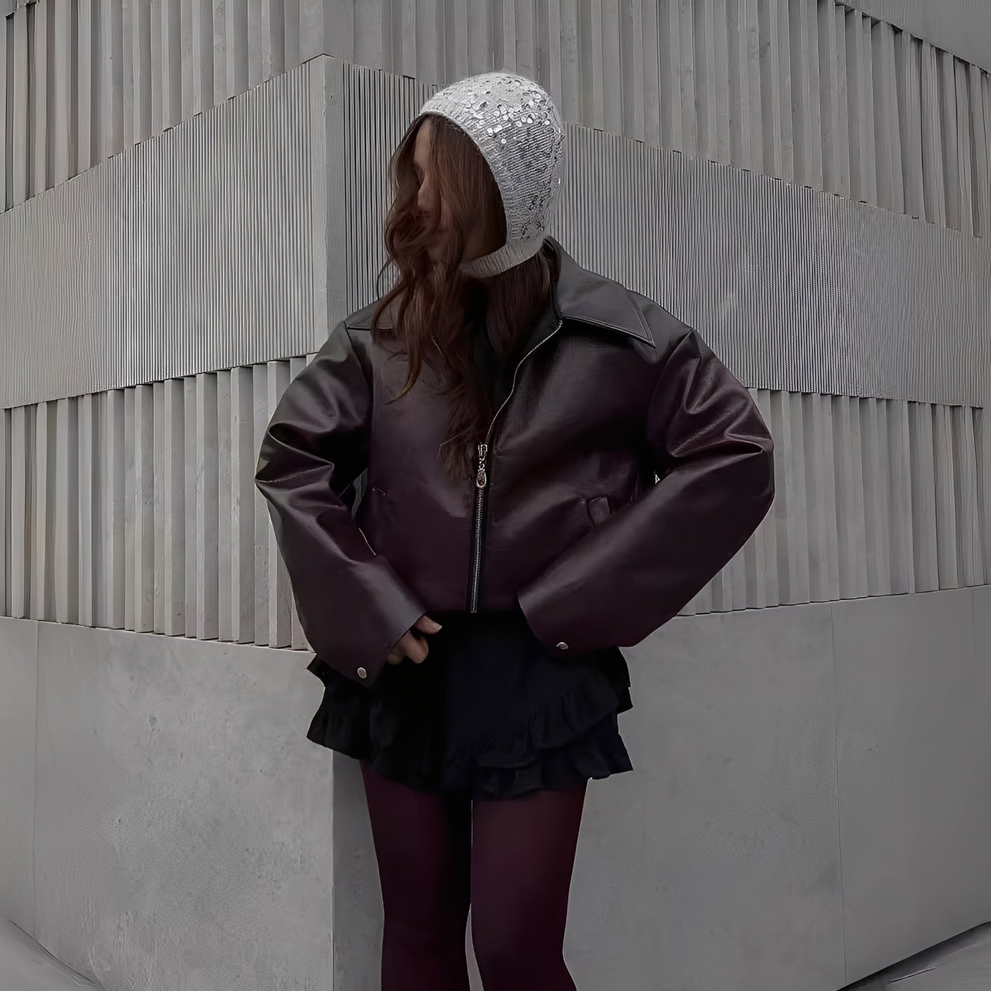 Lesley - Modern Leather Jacket with Zipper for Women