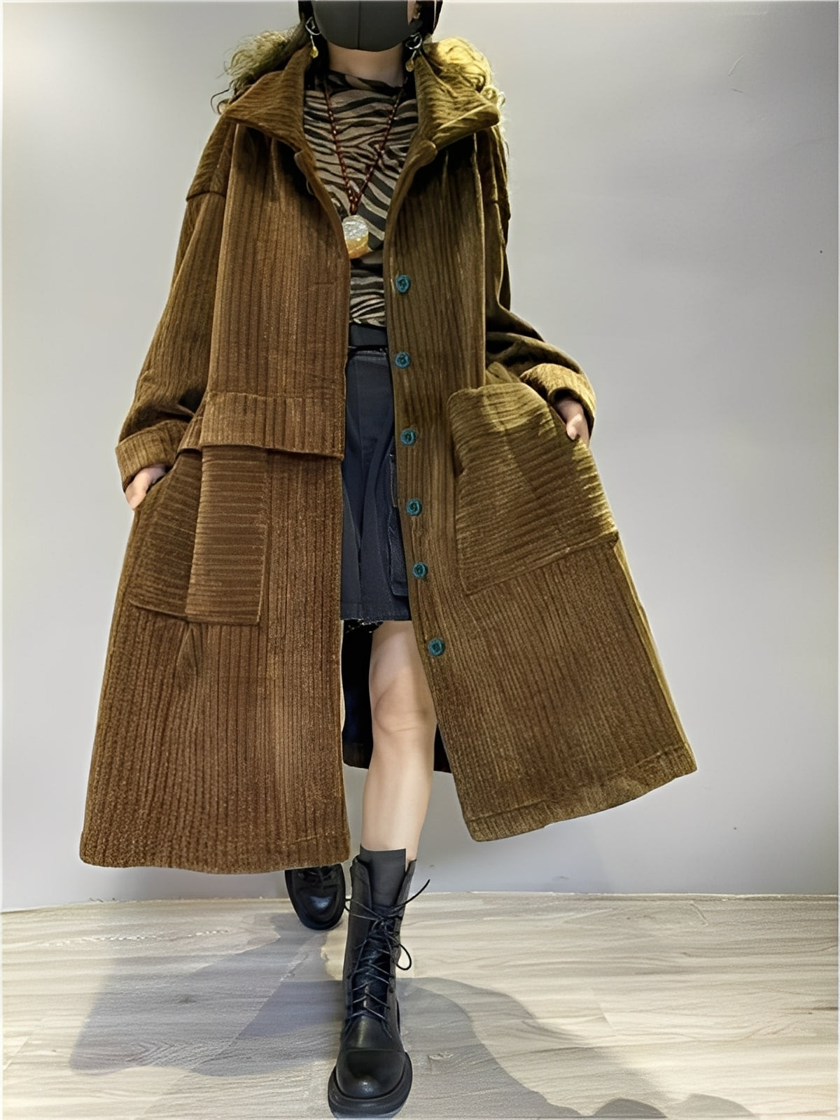 Alethea - Relaxed long corduroy jacket with pockets for women