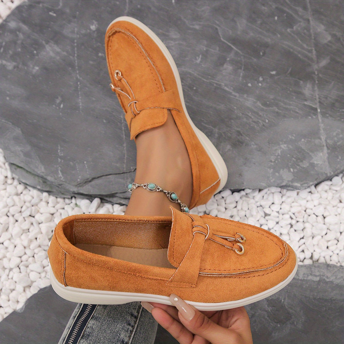 Leon – Comfortable Moccasins for Everyday Use
