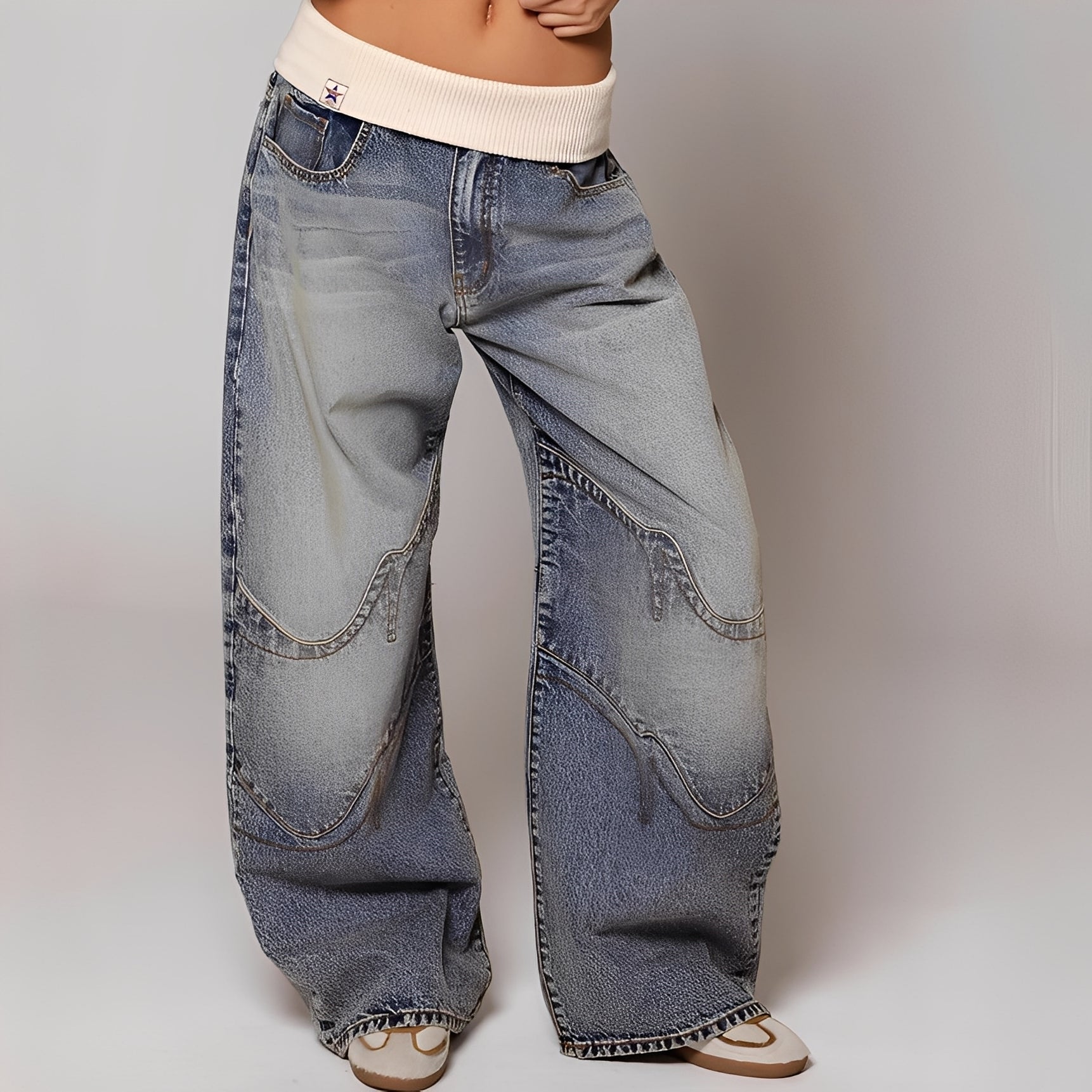 Vanessa - Comfortable wide-leg faded jeans for women