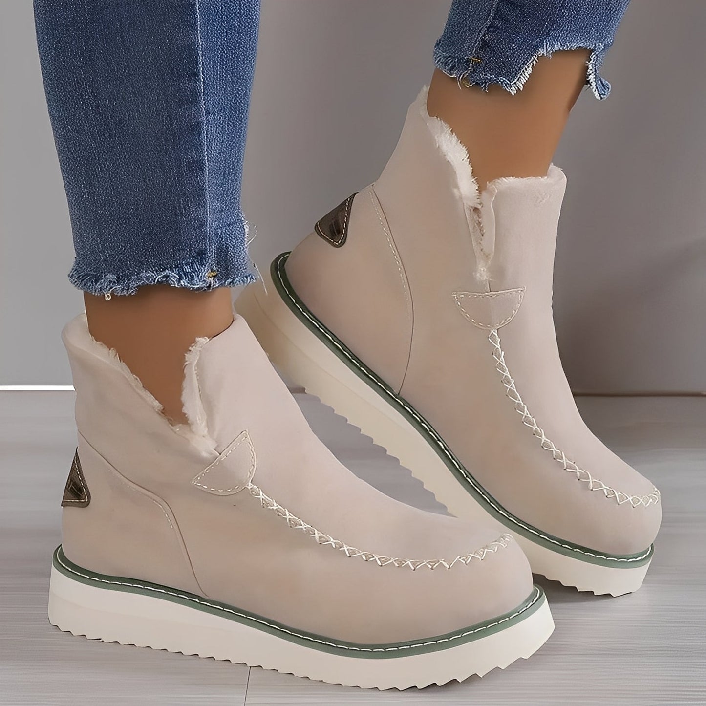 Ashlee - Warm winter heeled boots for women