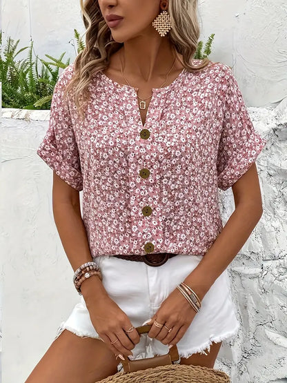 Lina – Short summer top with feminine touch