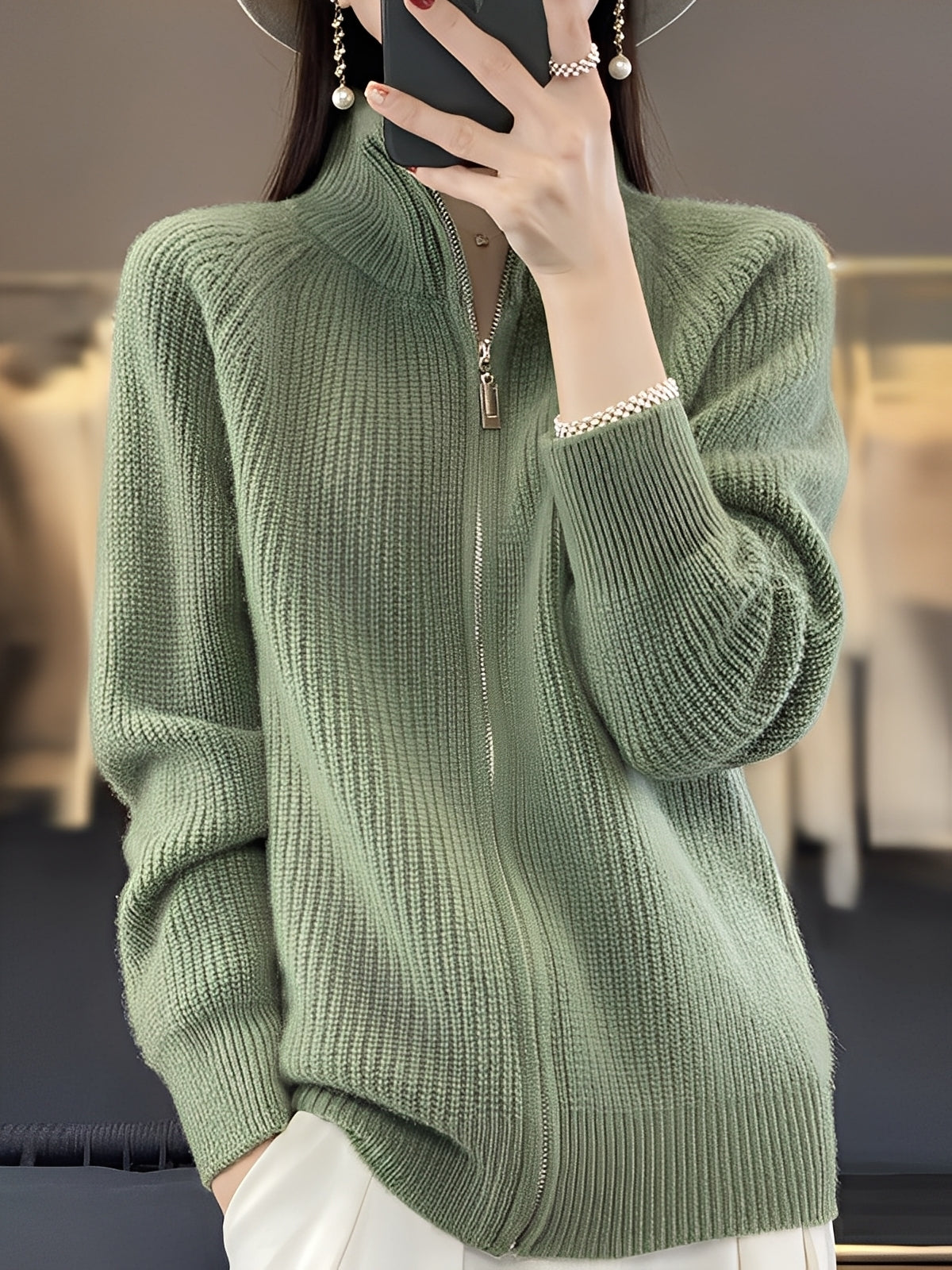 Brylee - nowoczesny wełniany sweter rozpinany dla kobiet