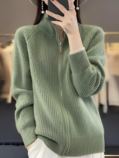 Brylee - nowoczesny wełniany sweter rozpinany dla kobiet