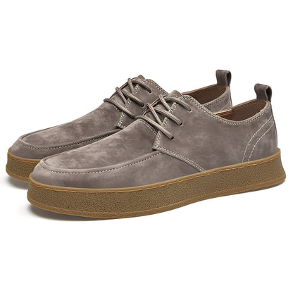 Riordan - Stylish low suede sneakers for men