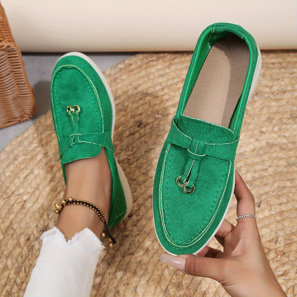 Leon – Comfortable Moccasins for Everyday Use