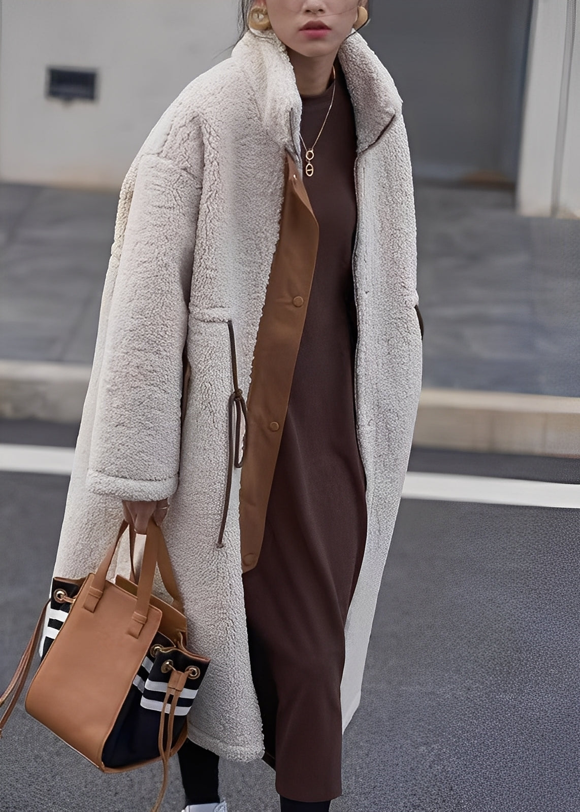 Noelene - Warm, loose wool coat for women