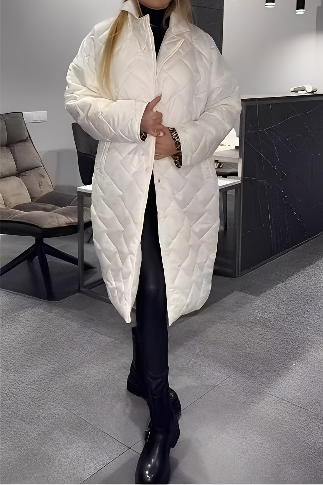 Beverly - Stylish, casually seated shirt for women