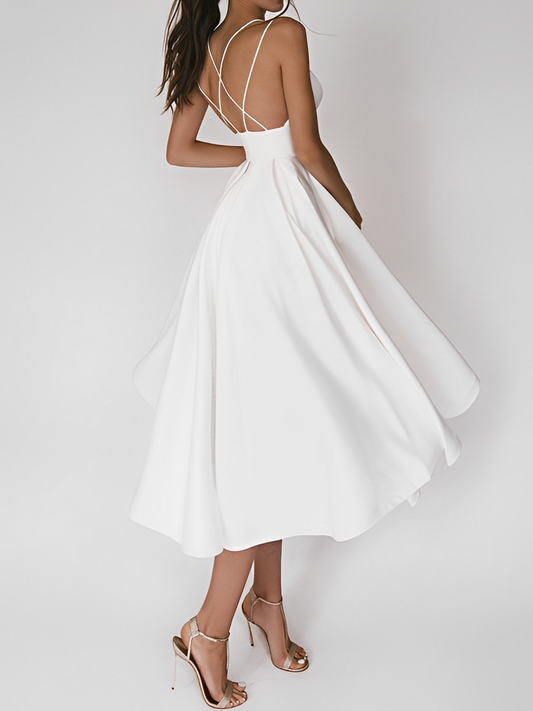 Colline – Feminine summer dresses with thin straps for sunny days
