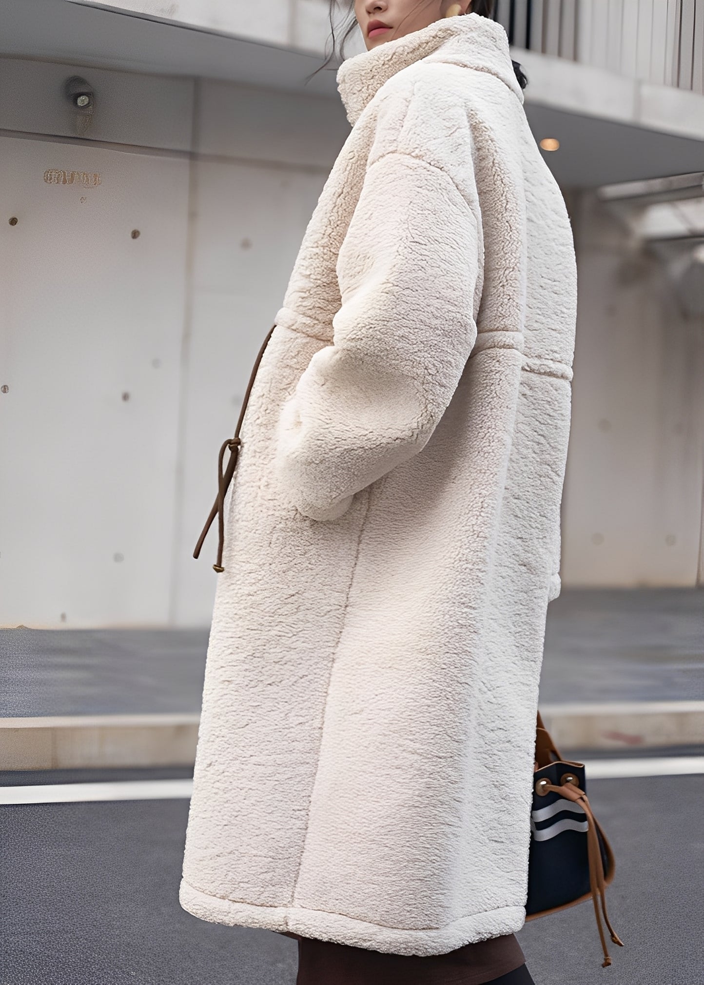 Noelene - Warm, loose wool coat for women