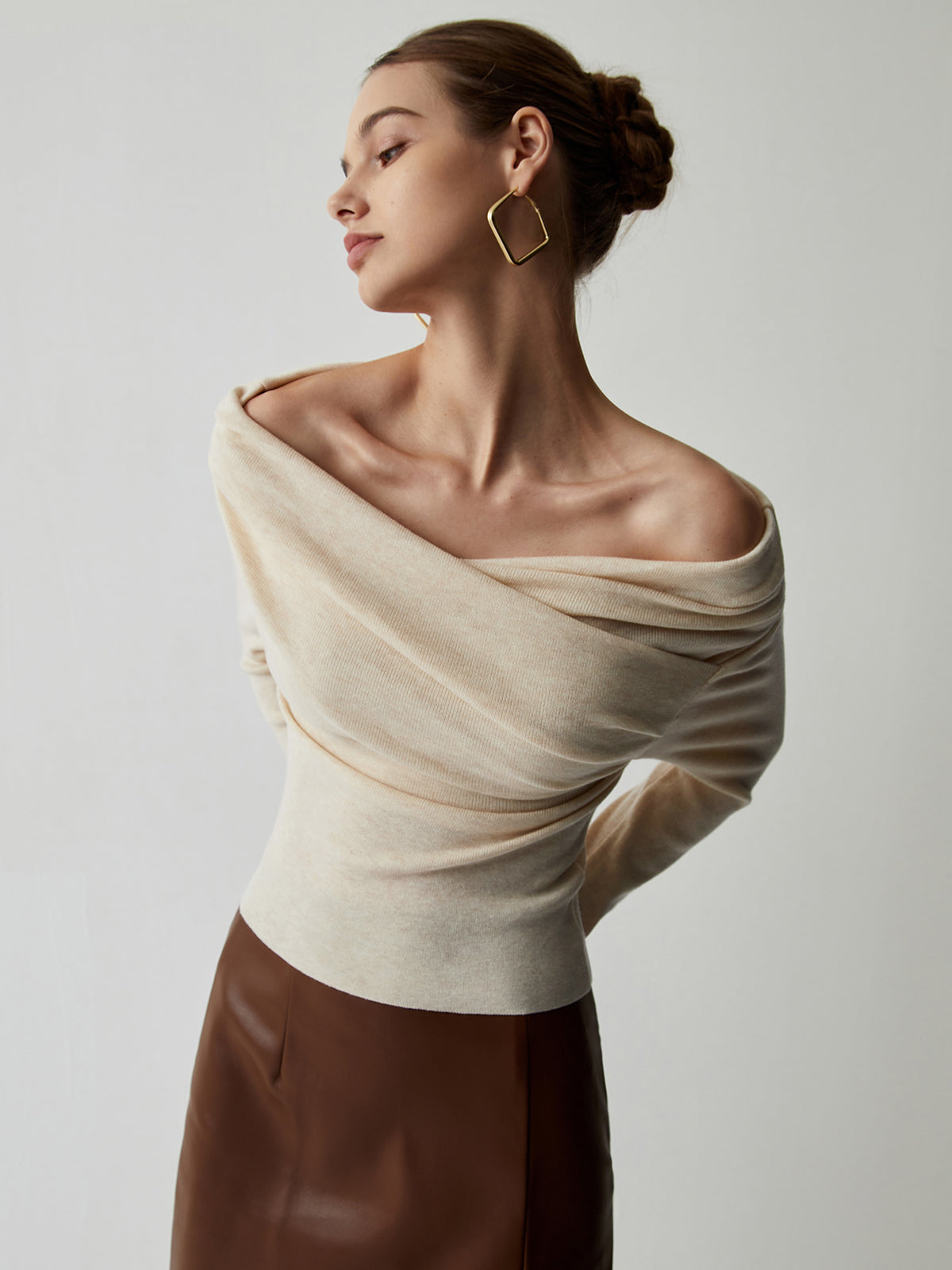 Yasmin – Strapless knitted top