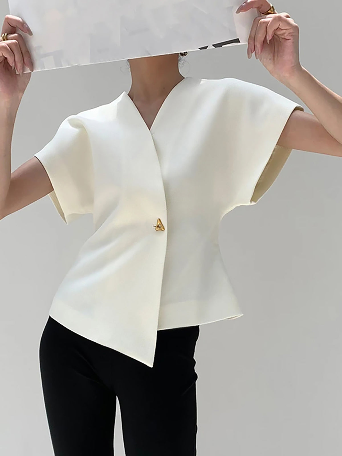 Leonie - Blouse with V-Neck and Button Placket