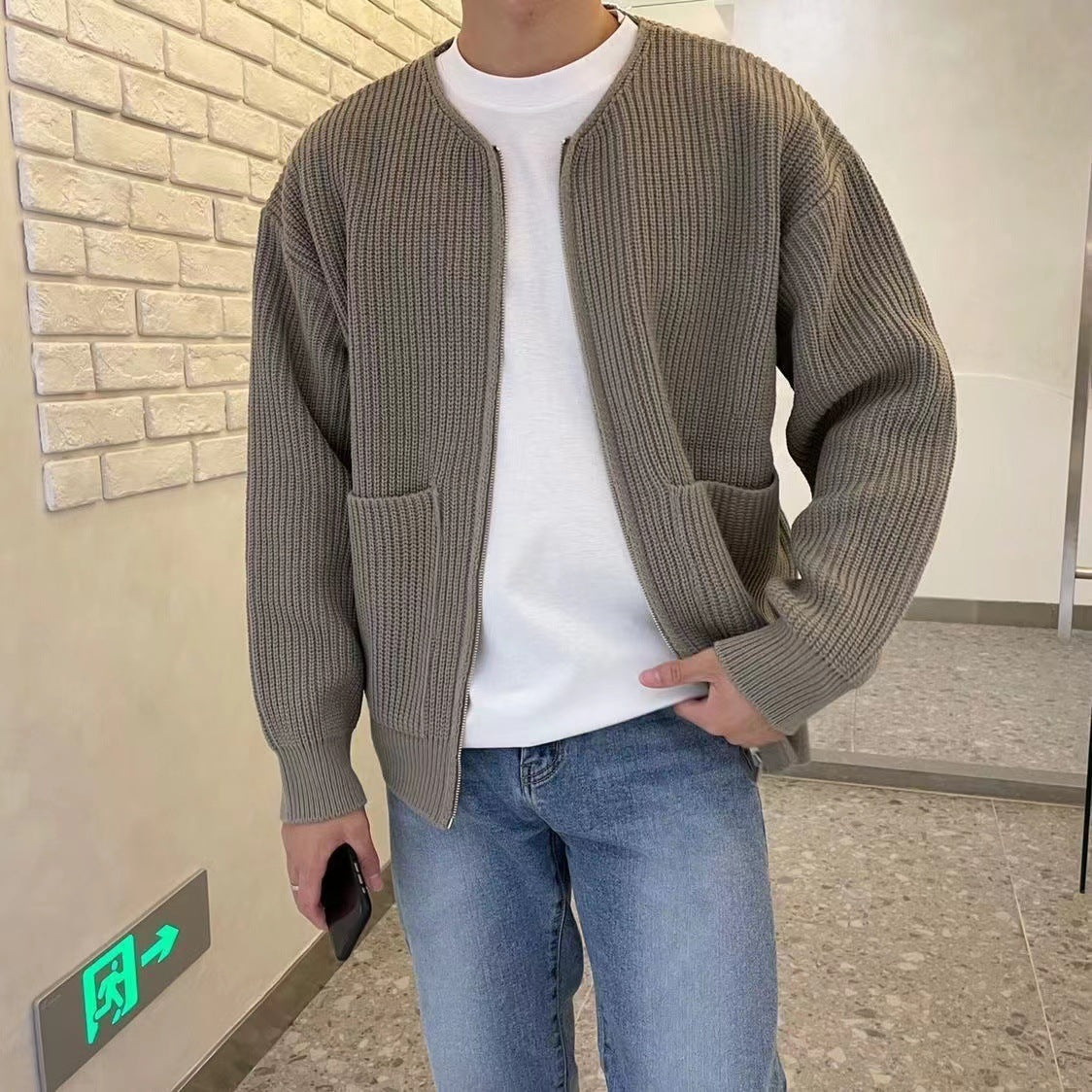 Ronan – Men's Knitted Cardigan with Cable Knit Pattern