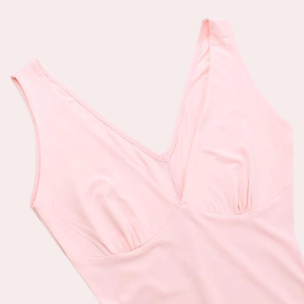 Chloe – Festive evening dress with V-neckline