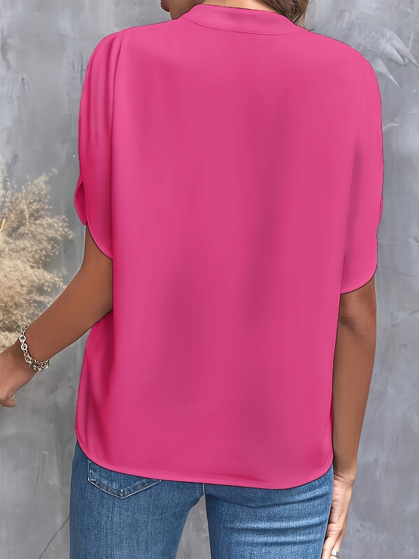 Lina - Light and elegant blouse for any occasion