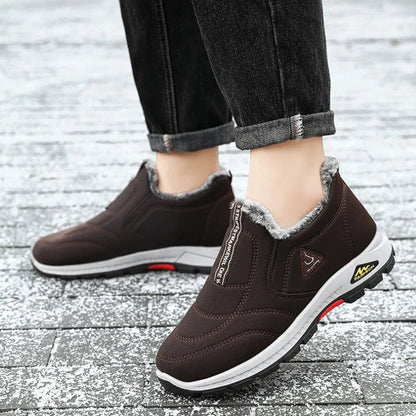 GripTrail – Women's Sneakers with Non-Slip Sole Made of Fleece