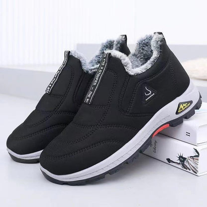 GripTrail – Women's Sneakers with Non-Slip Sole Made of Fleece