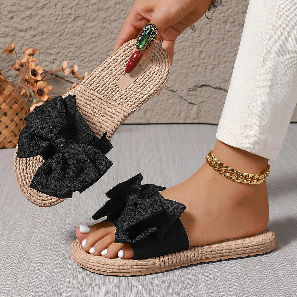 Cecil - Stylish Bow Sandals