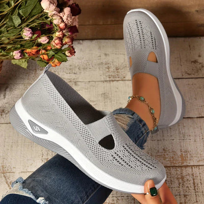 Phebe – Comfortable Slip-Ons
