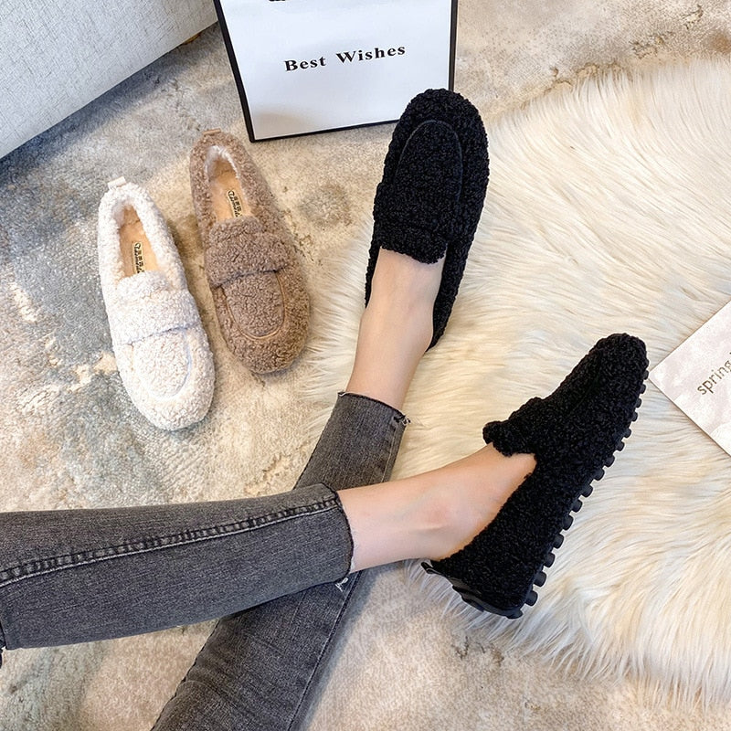 Violet – Comfortable Slippers